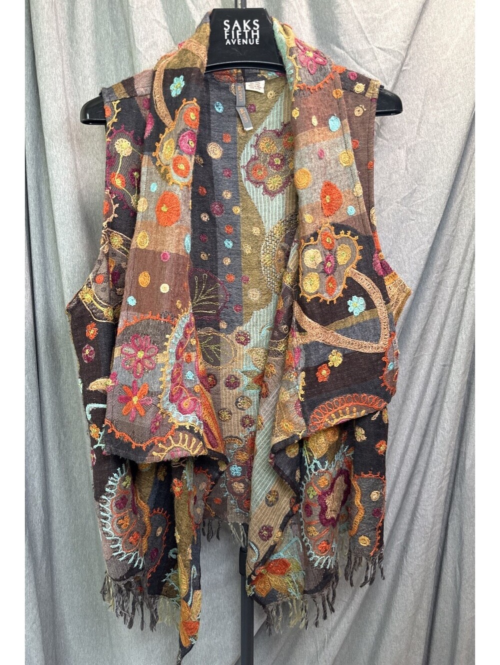 ANU Women M Waterfall Vest Boho Embroidered 100% Wool Vest